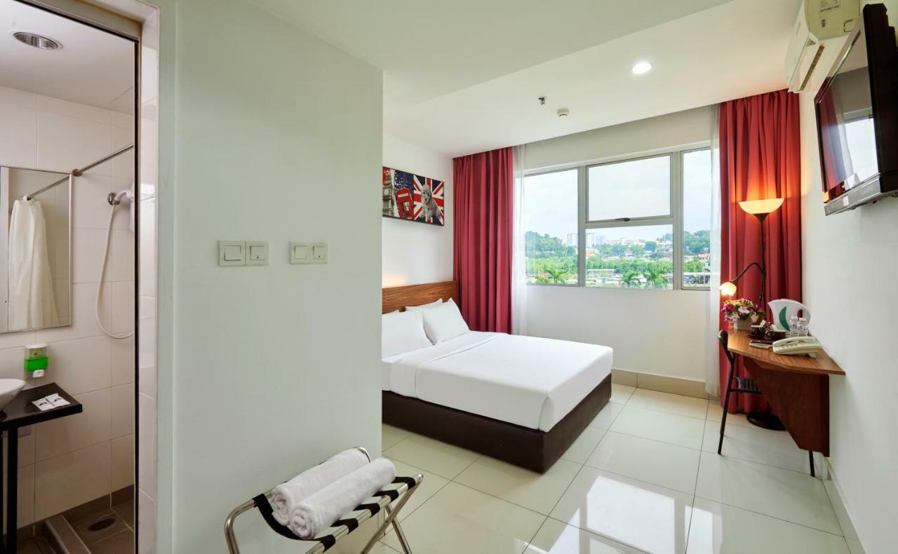 วี โฮเต็ล กัวลาลัมเปอร์ Hotel ภายนอก รูปภาพ