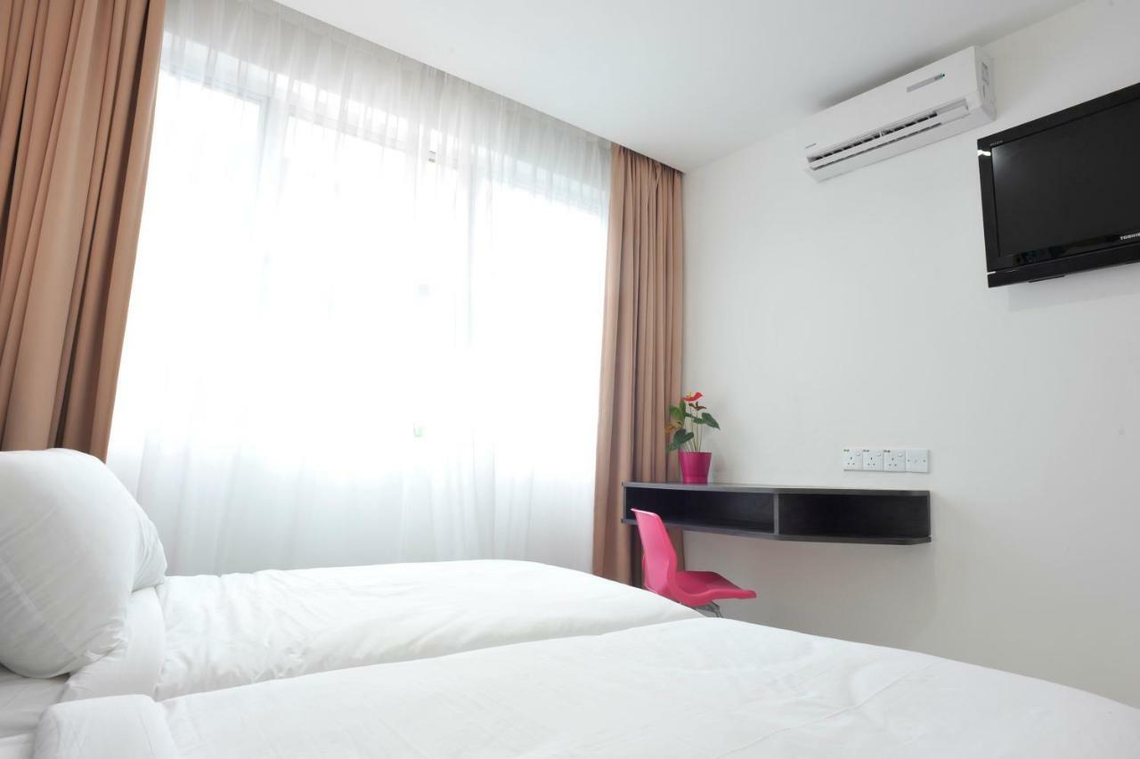 วี โฮเต็ล กัวลาลัมเปอร์ Hotel ภายนอก รูปภาพ