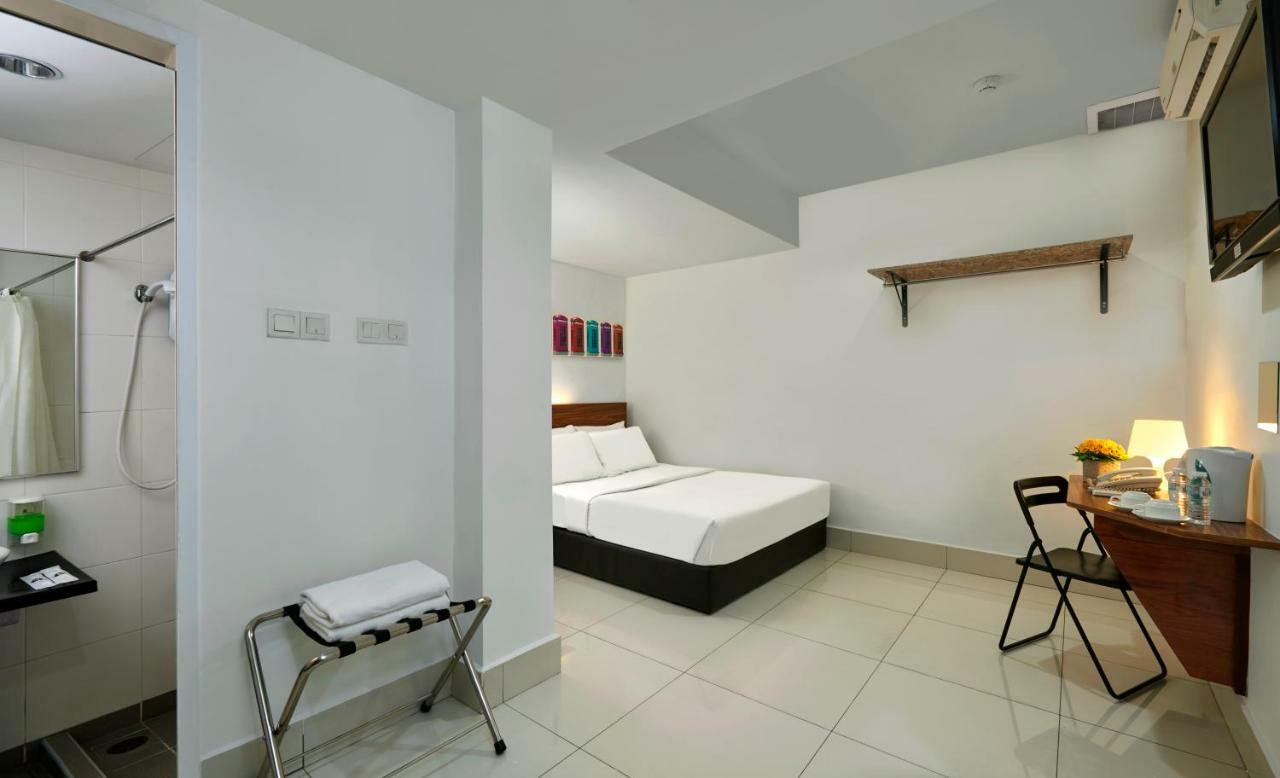 วี โฮเต็ล กัวลาลัมเปอร์ Hotel ภายนอก รูปภาพ